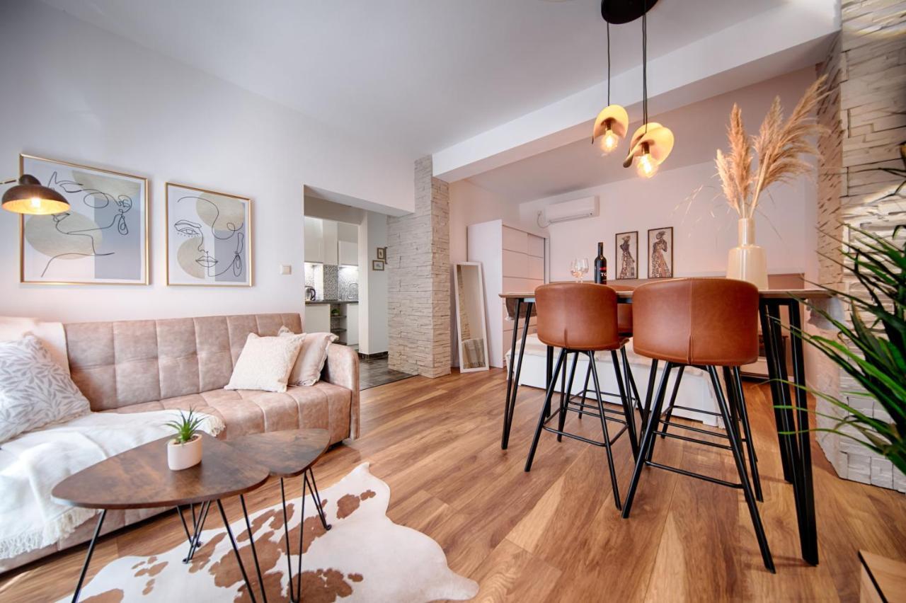 Dubra Apartment *