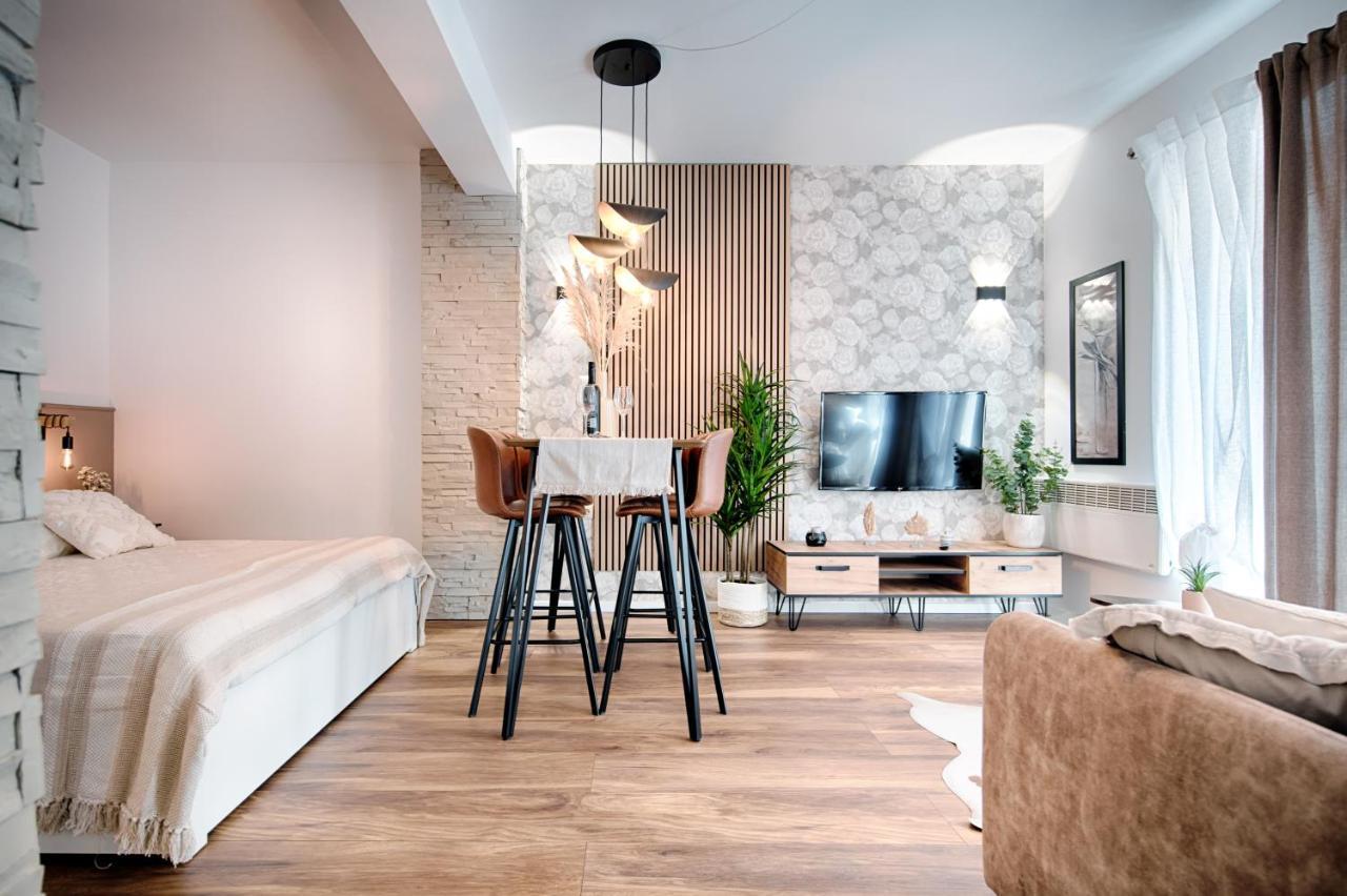Dubra Apartment