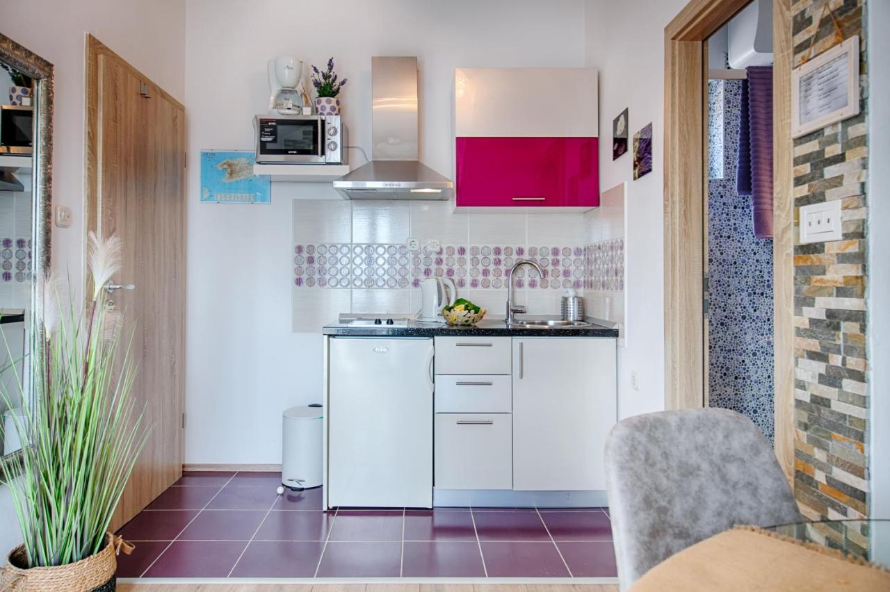 Dubra Apartment