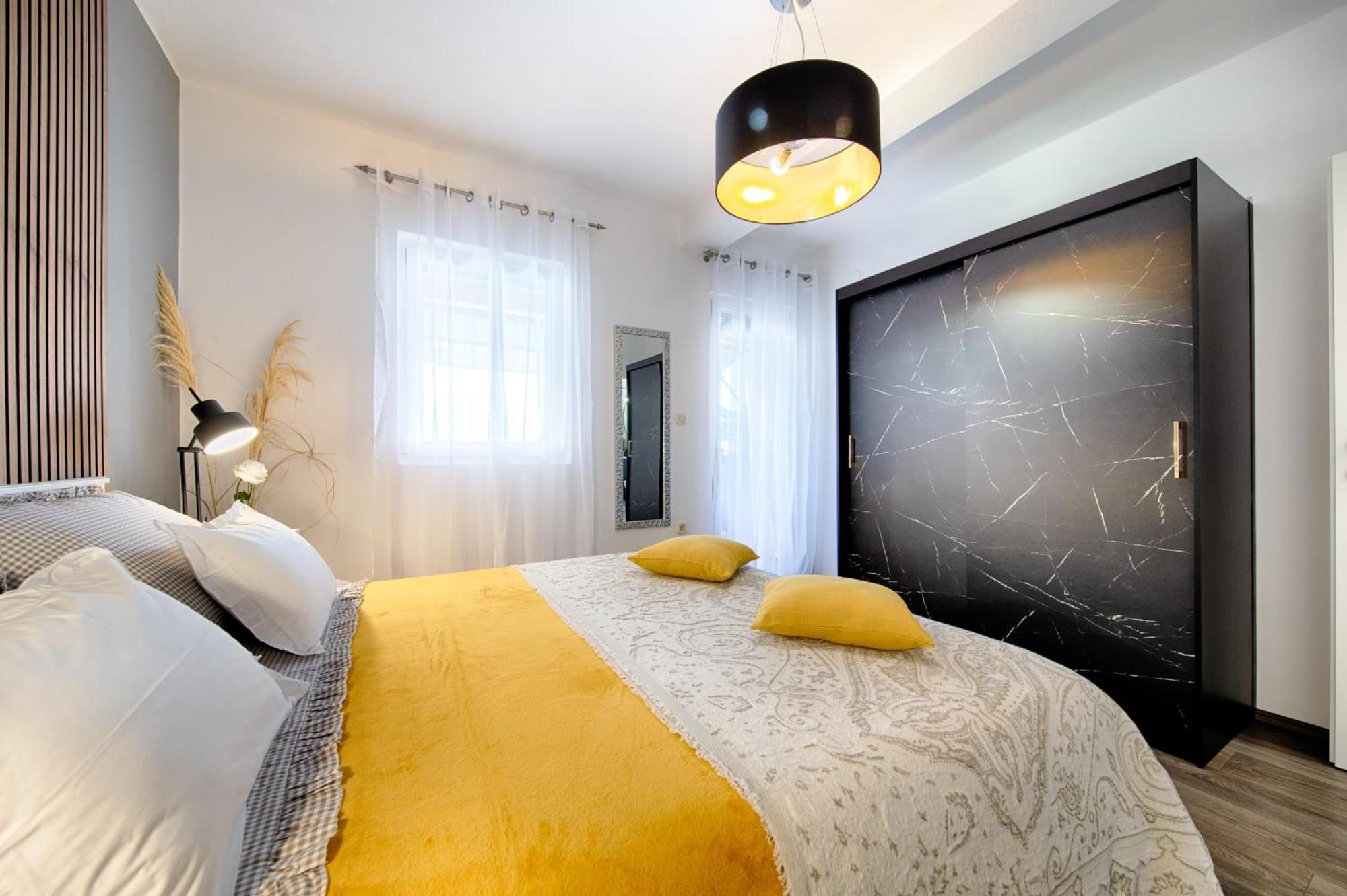 Dubra Apartment